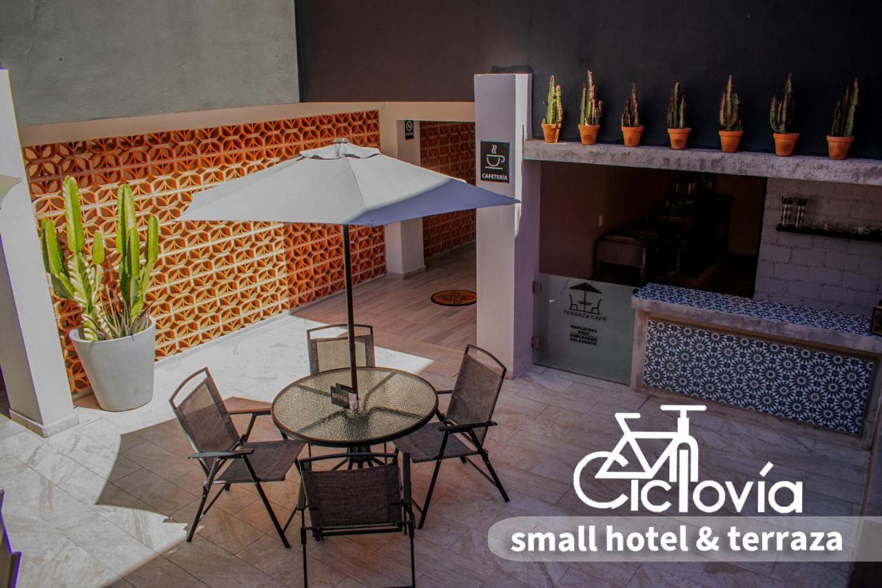 Hotel Ciclovia & Terraza Zitácuaro Extérieur photo